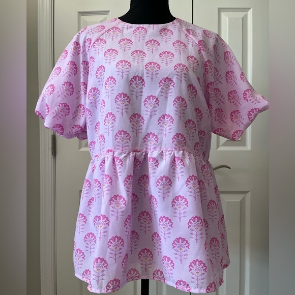 j. marie Tops - J Marie Floral Babydoll Top Size Medium